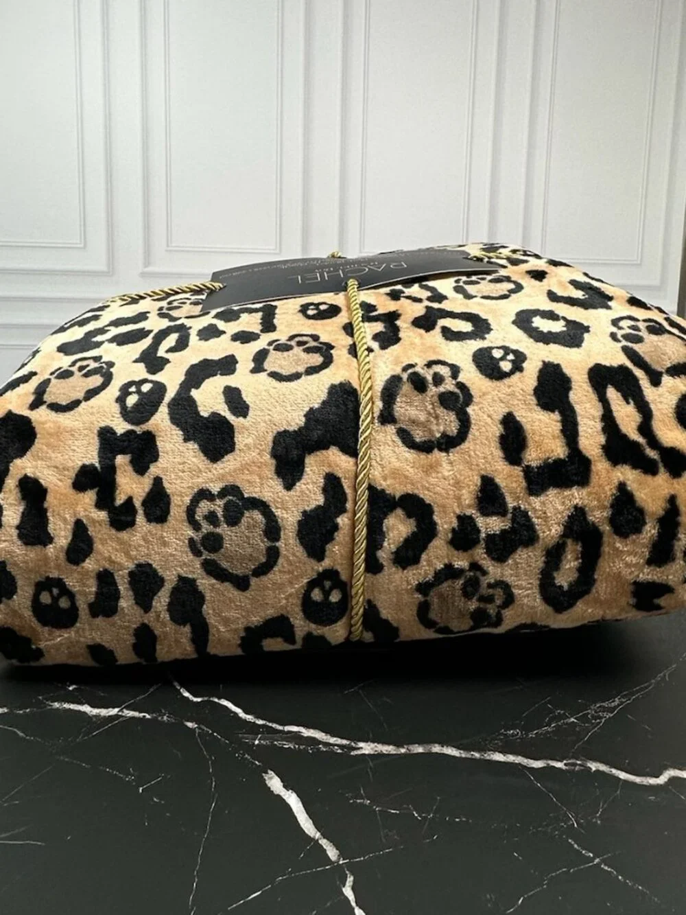 Rachel Roy Halloween Plush Blanket Full Queen Leopard Skull Print Tan Black